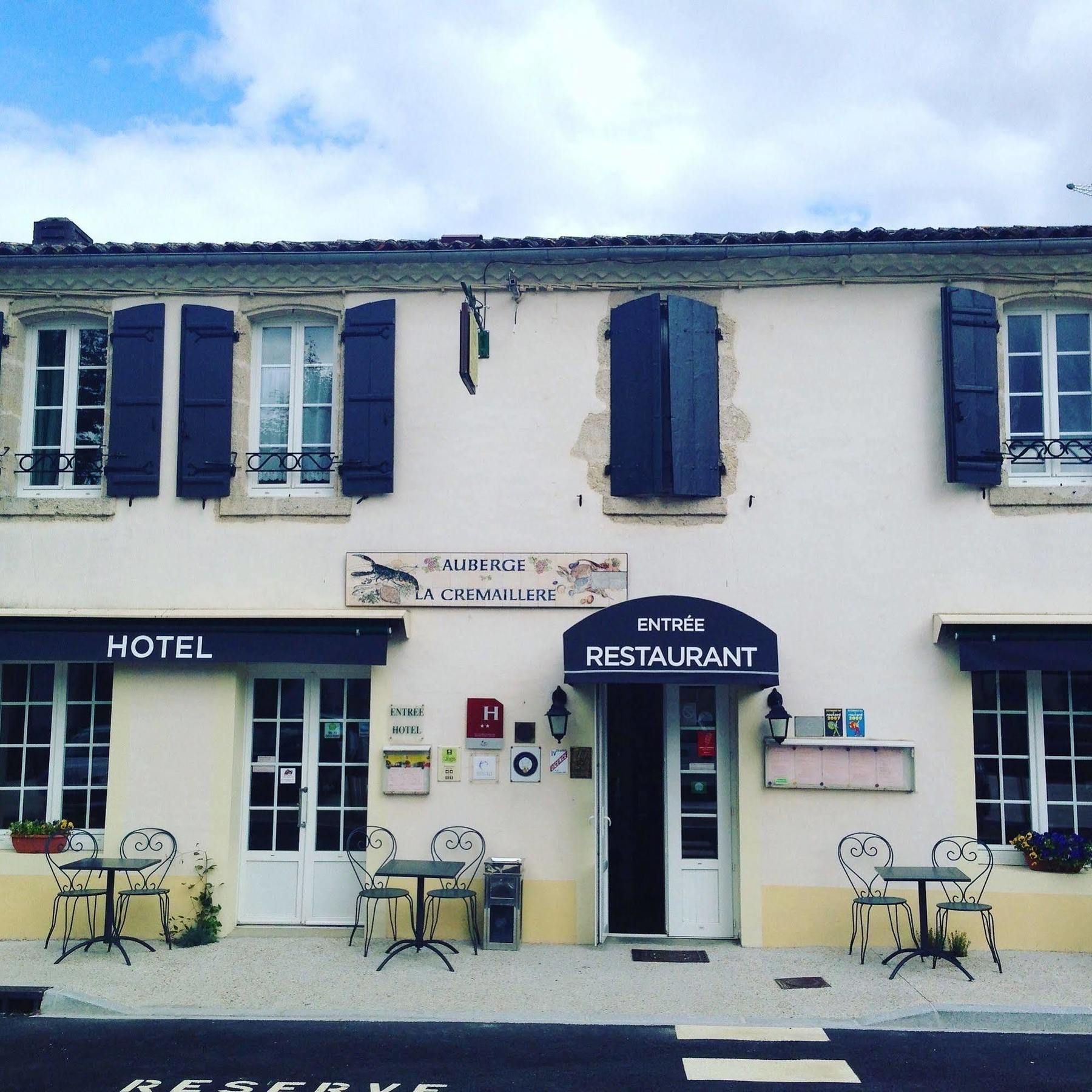 Logis Auberge La Cremaillere Villandraut Exterior photo